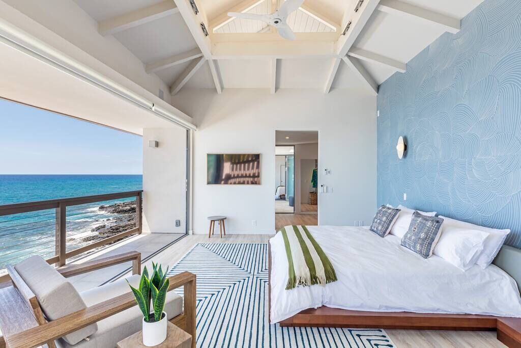 Photo of Others in Kahaluu Bay