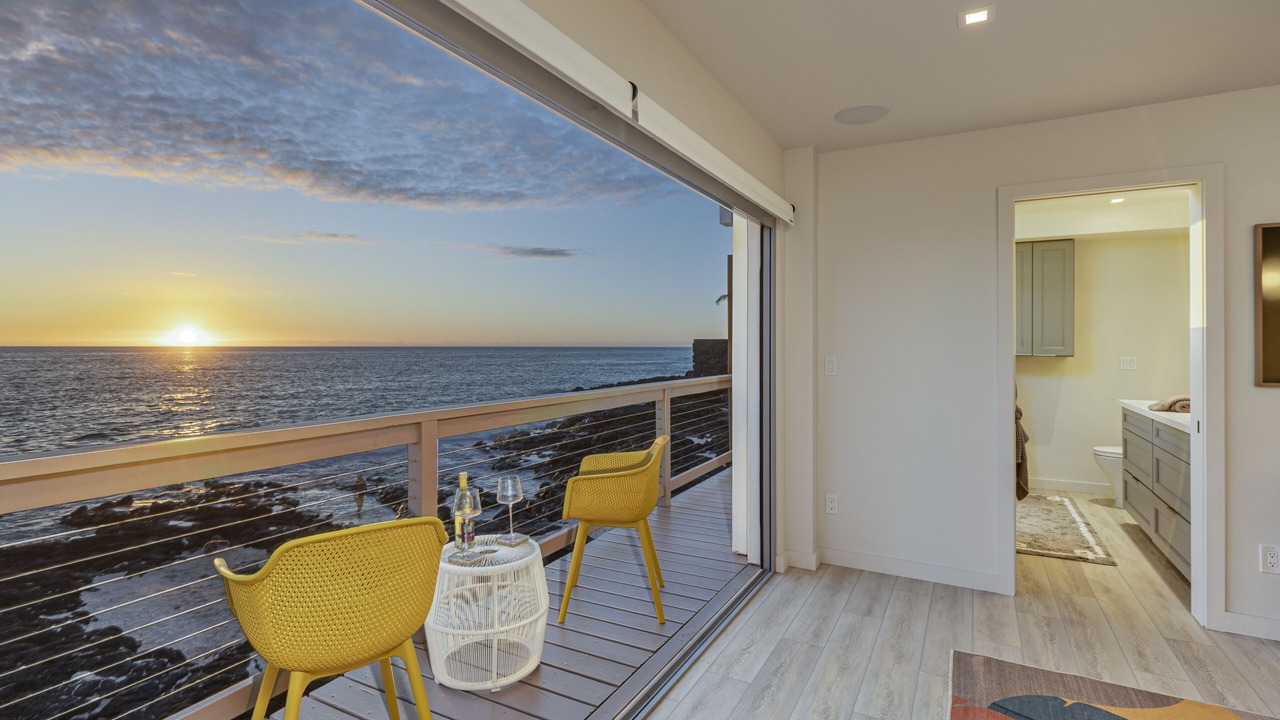Photo of Patio Balcony in Kahaluu Bay