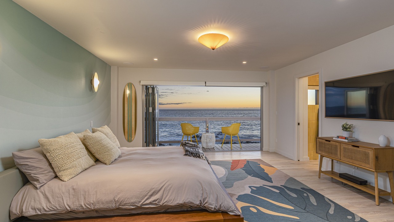 Photo of Bedroom in Kahaluu Bay