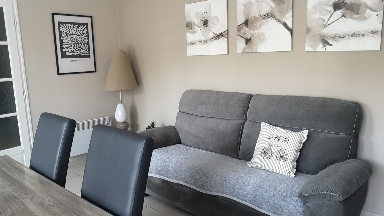 Photo of Livingroom in Jonquieres