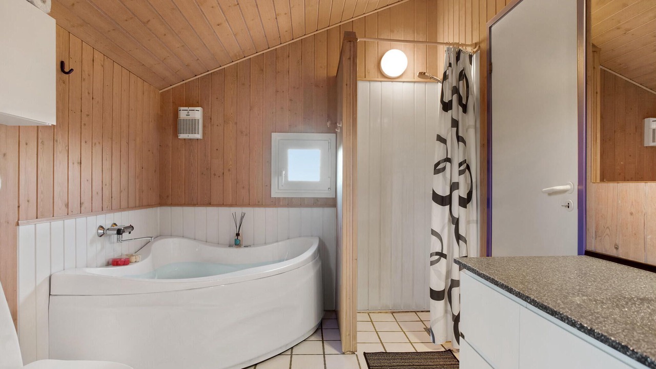 Photo of Bathroom in Sæby