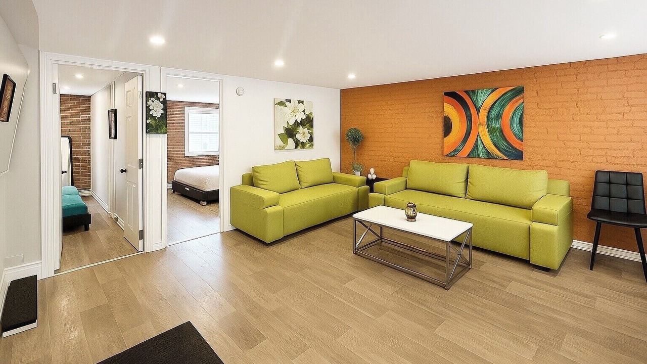Photo of Bedroom in Quartier des Spectacles