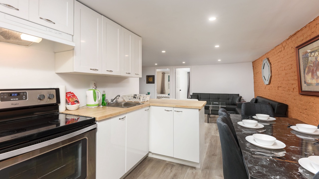 Photo of Kitchen in Quartier des Spectacles