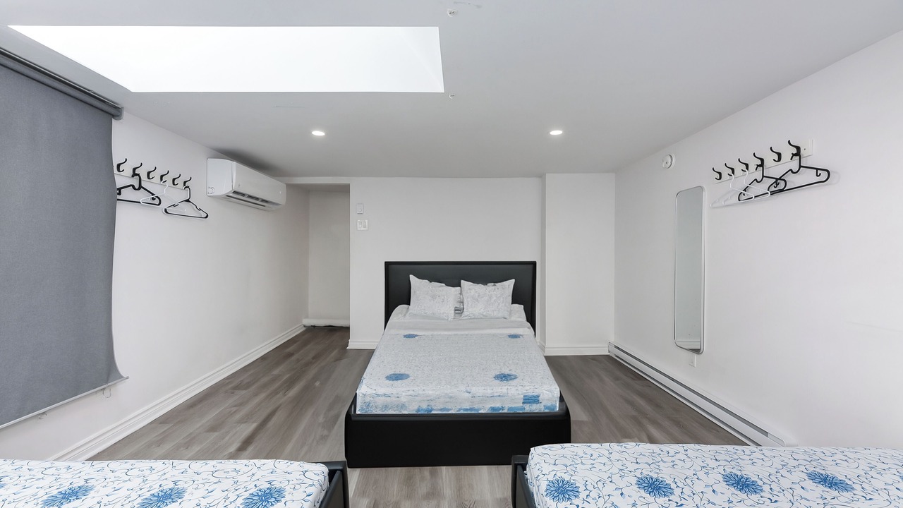 Photo of Bedroom in Quartier des Spectacles