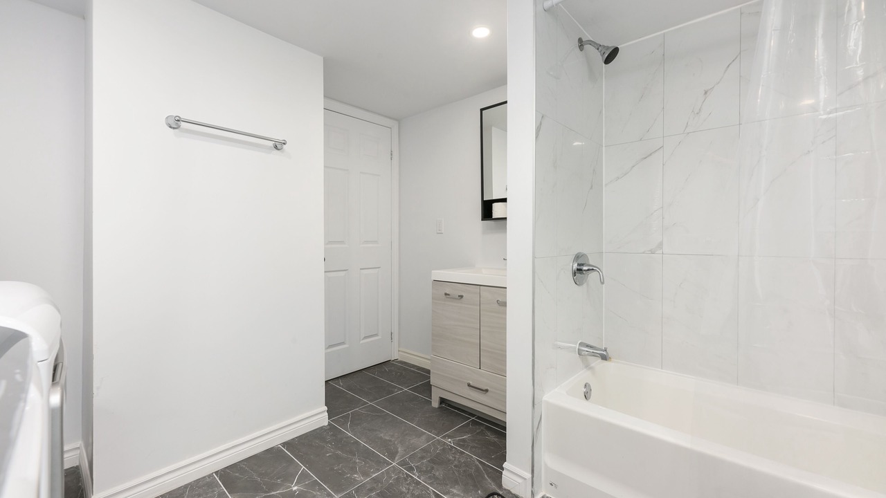 Photo of Bathroom in Quartier des Spectacles