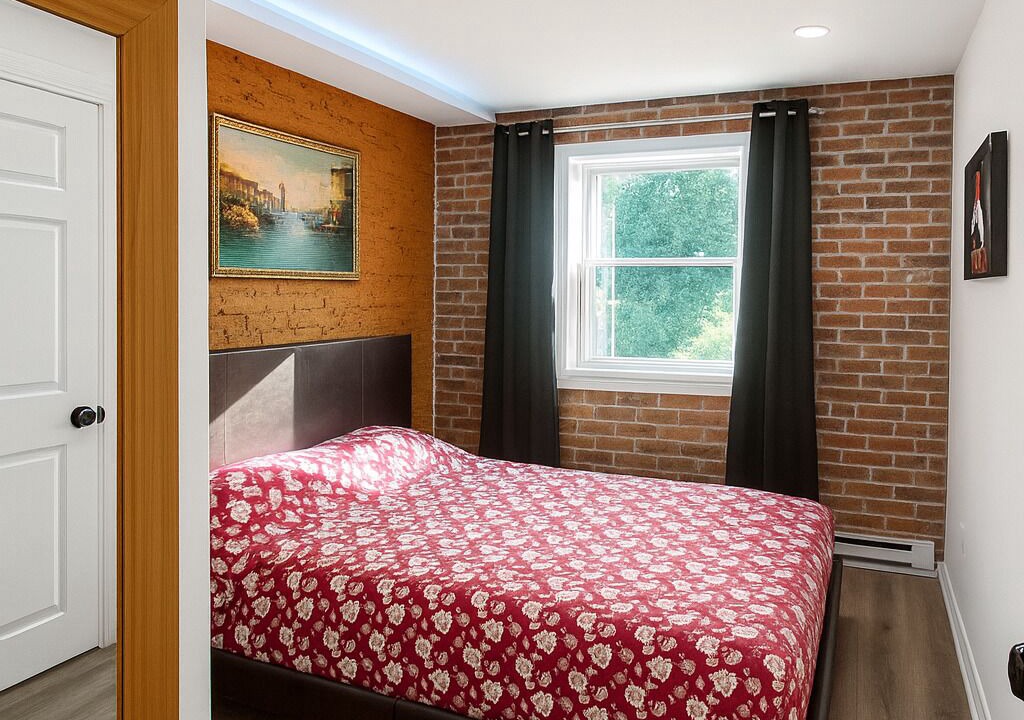 Photo of Bedroom in Quartier des Spectacles