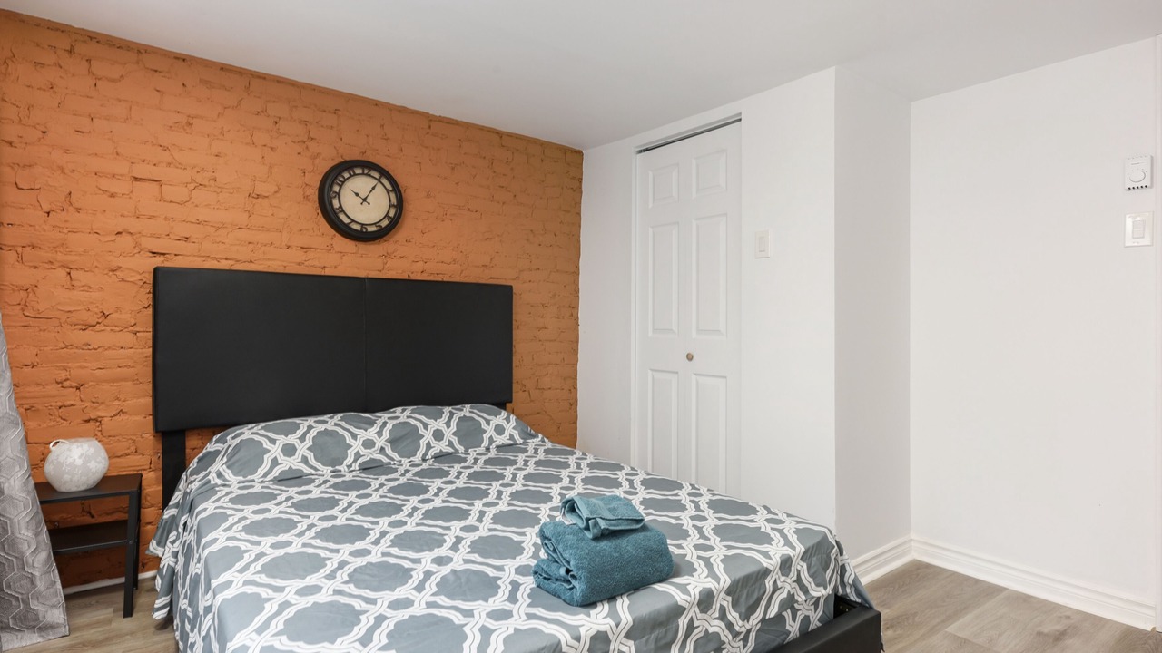 Photo of Bedroom in Quartier des Spectacles