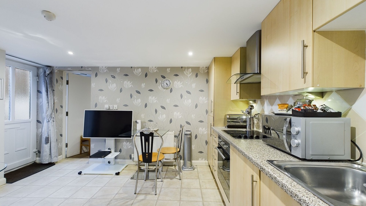 Photo of Others in Bispham