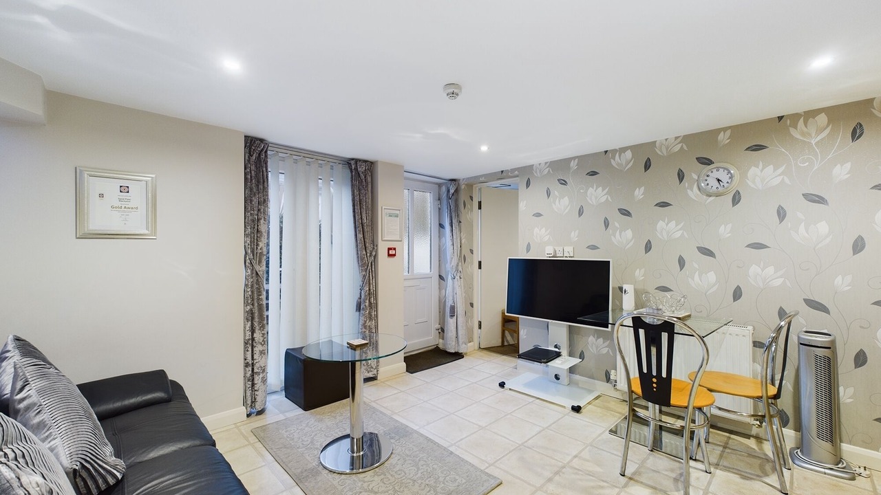 Photo of Others in Bispham