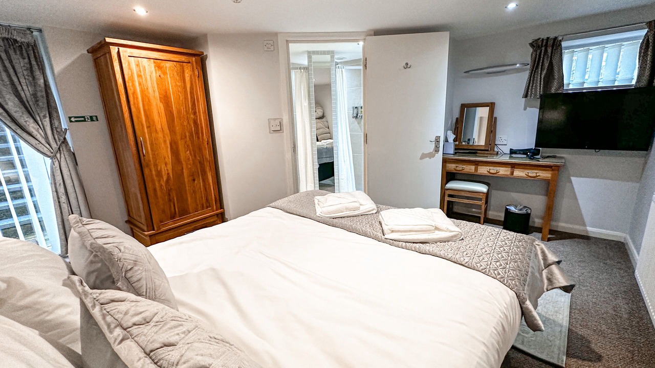 Photo of Others in Bispham