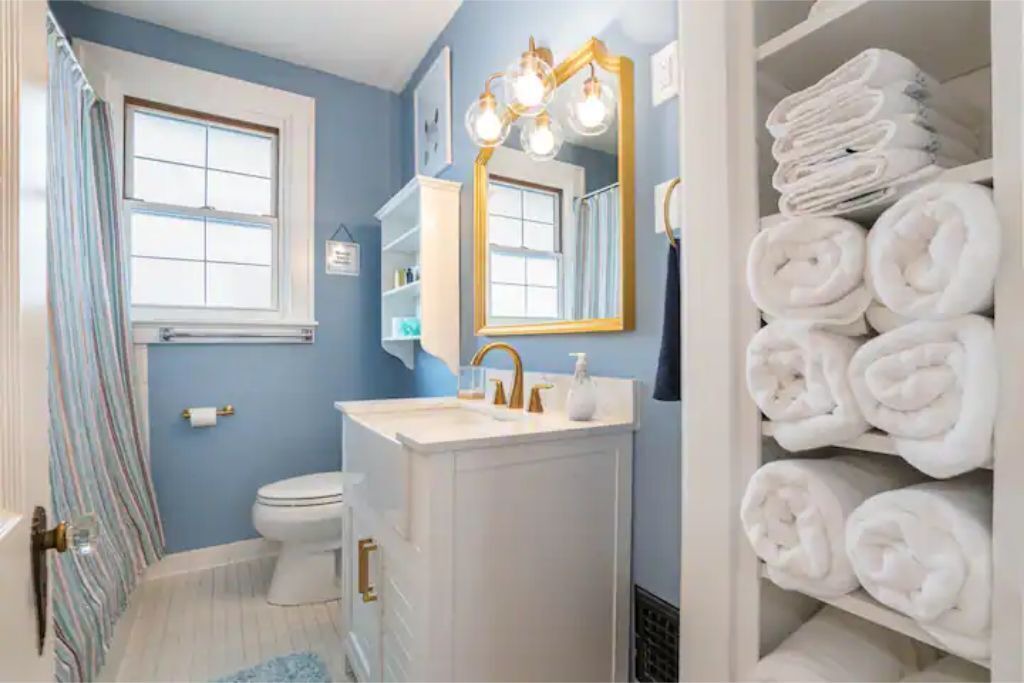 Photo of Bathroom in Hyde Park