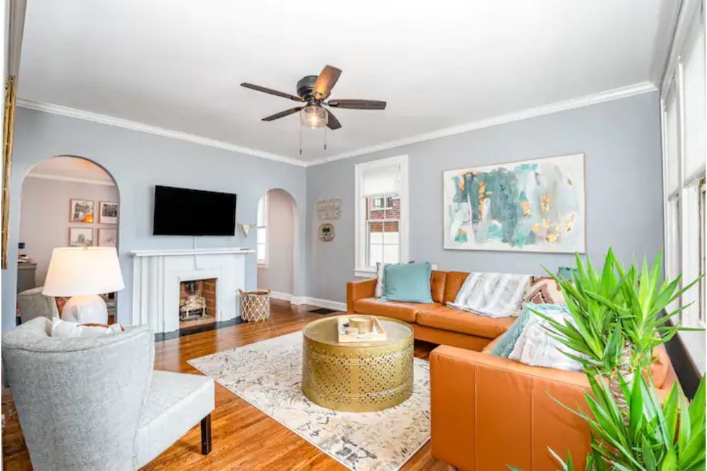 Photo of Livingroom in Hyde Park