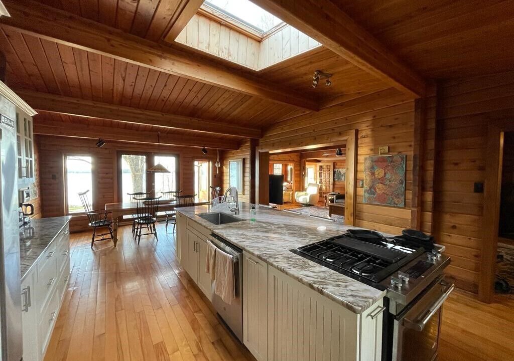 Photo of Bedroom in Calabogie