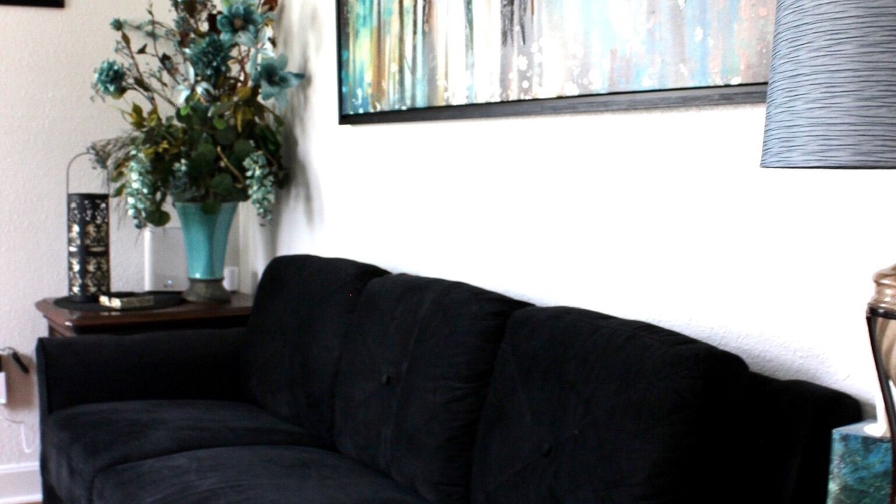 Photo of Livingroom in Broken Arrow