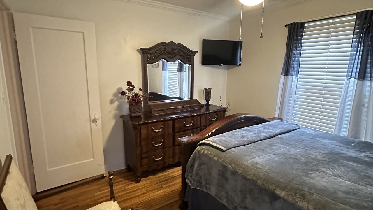 Photo of Bedroom in Broken Arrow