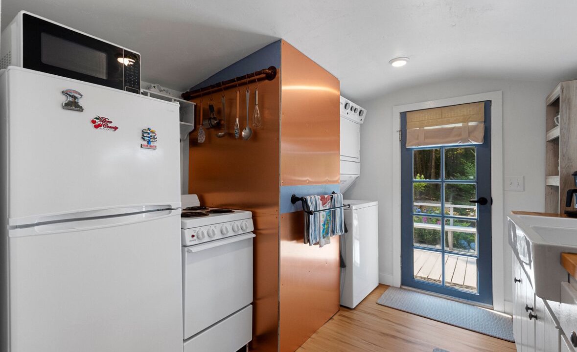 Photo of Kitchen in Baileys Harbor