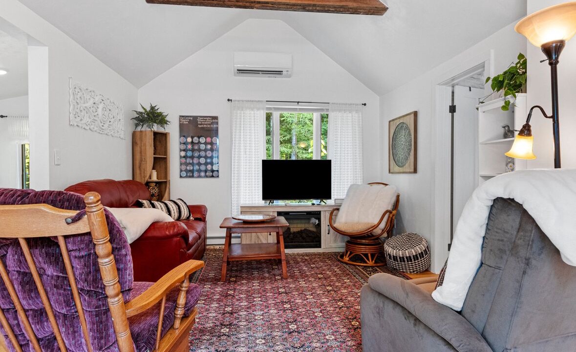 Photo of Livingroom in Baileys Harbor