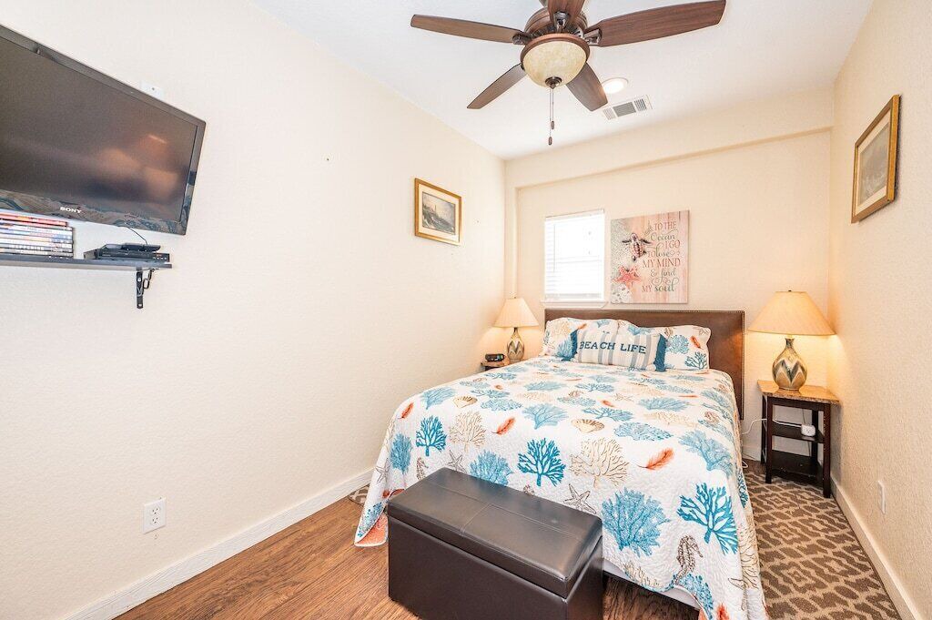 Photo of Bedroom in Cedar Lane