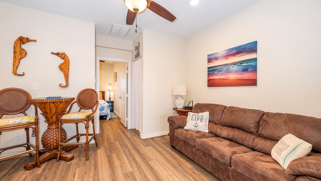 Photo of Livingroom in Cedar Lane