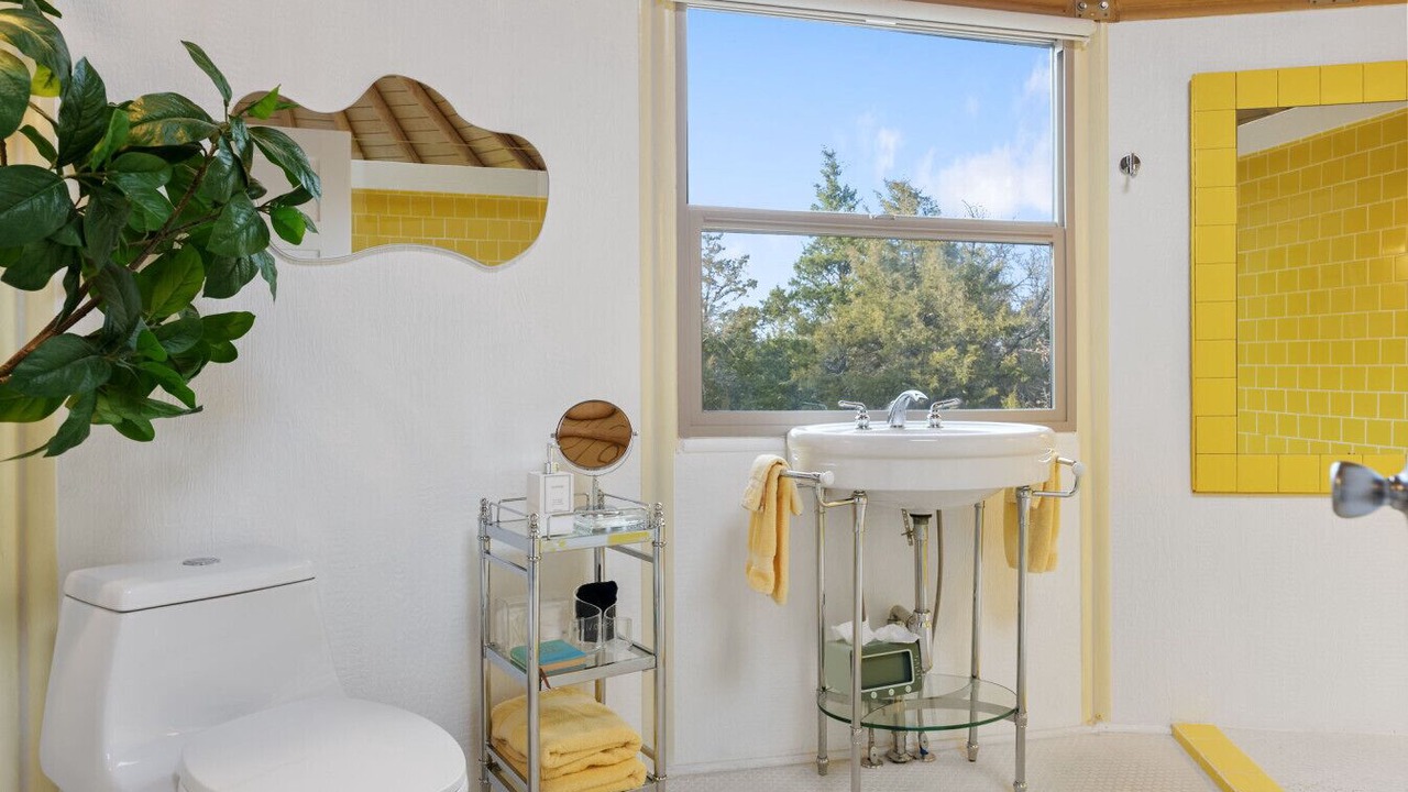 Photo of Bathroom in Myra