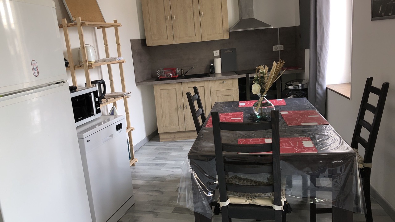 Photo of Others in Bois