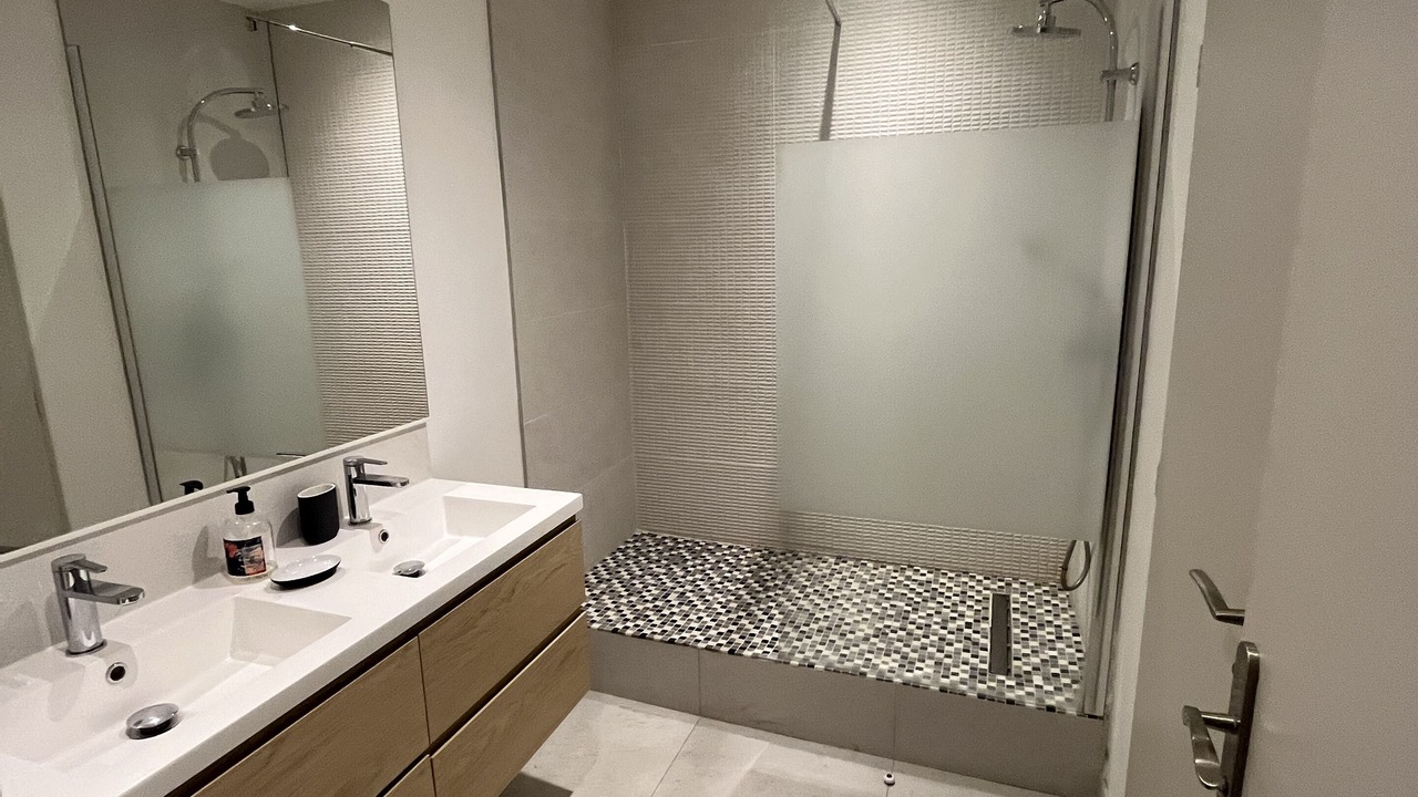 Photo of Bathroom in Montpellier City-Centre