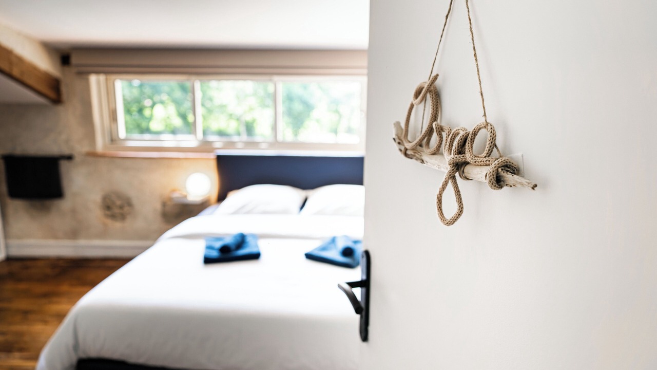 Photo of Bedroom in Saint-Vincent-de-Lamontjoie