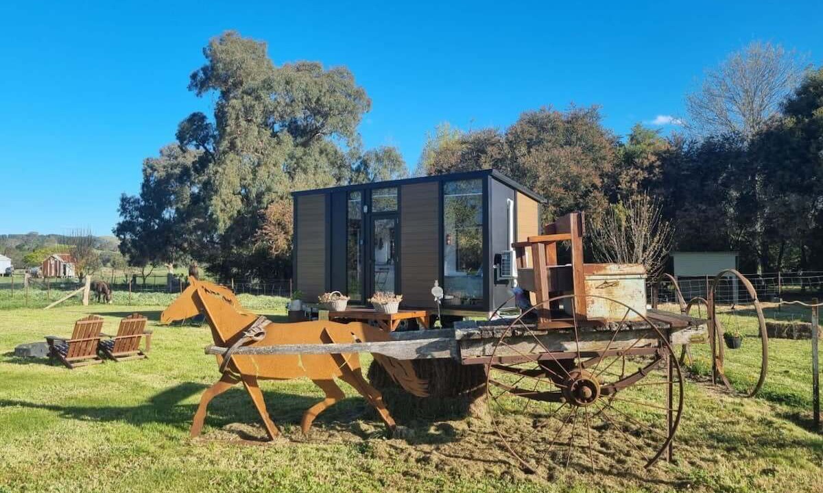 Photo of Outdoor in Gobur