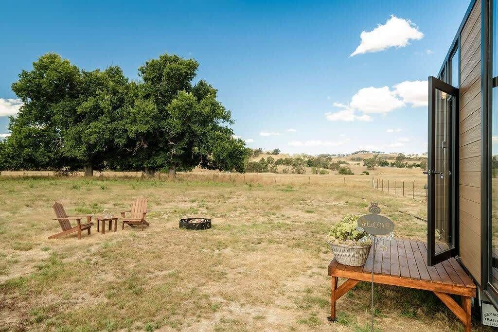 Photo of Outdoor in Gobur