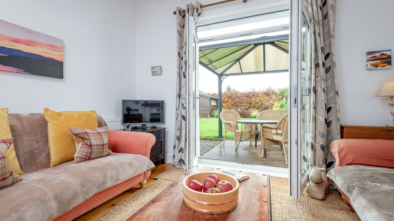 Photo of Livingroom in Comrie