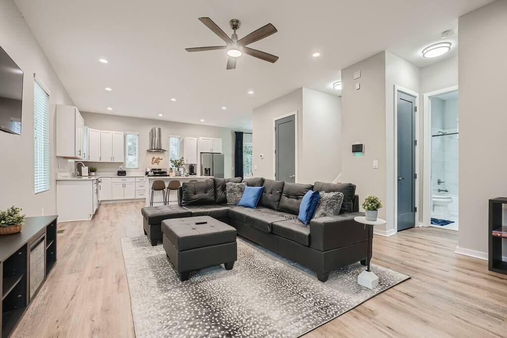 Photo of Livingroom in Pittsburgh