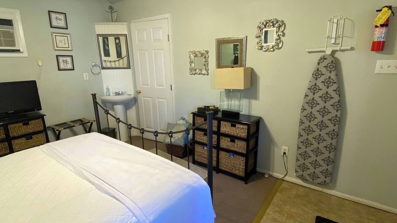 Photo of Bedroom in Bonham