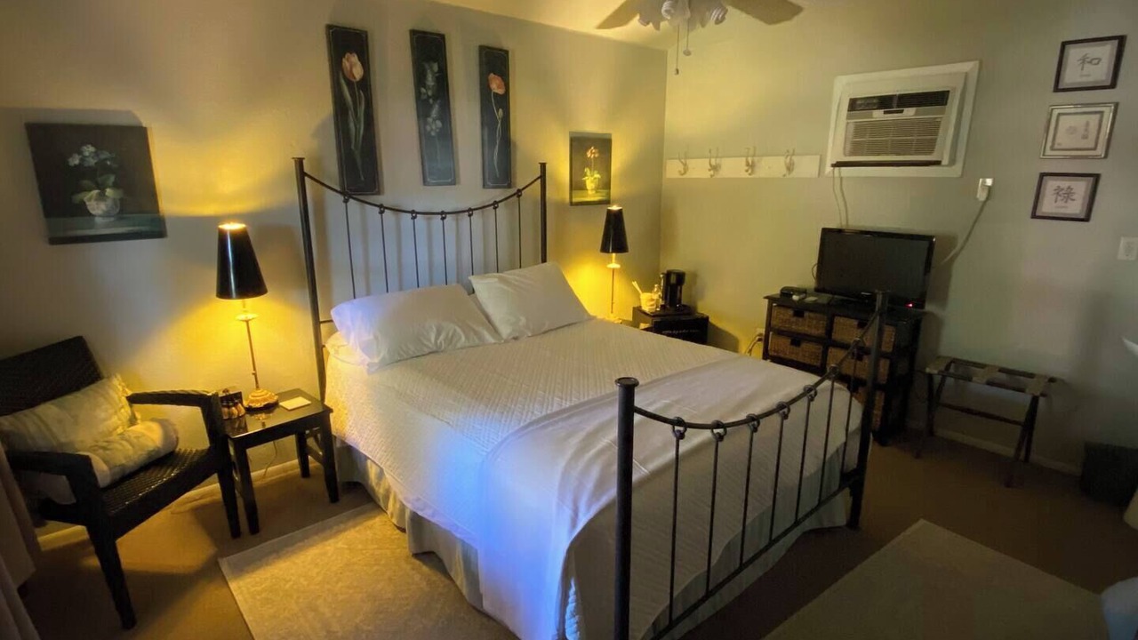Photo of Bedroom in Bonham