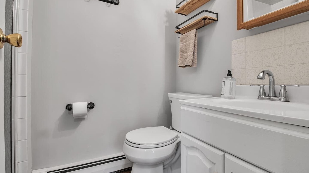 Photo of Bathroom in Orchard Park