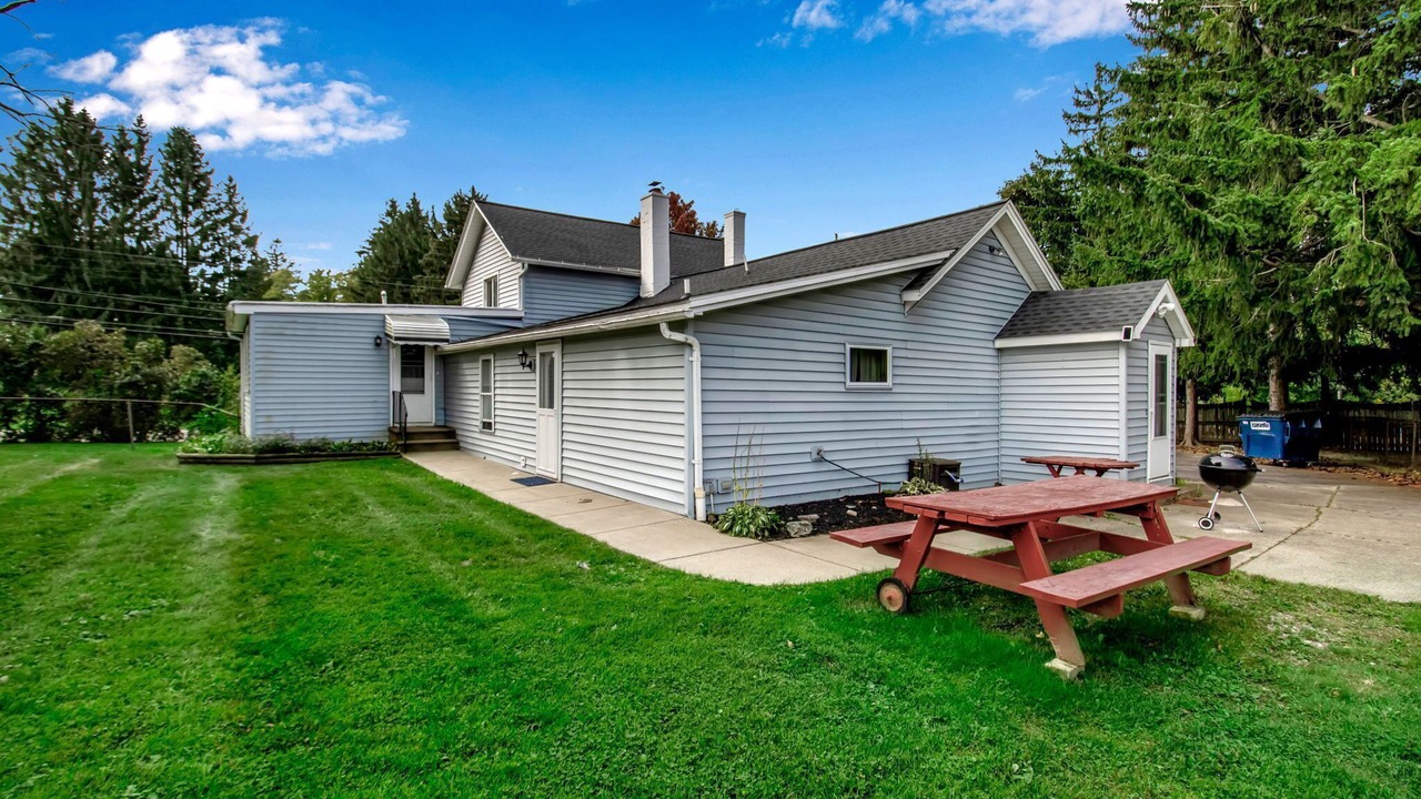 Photo of Outdoor in Orchard Park