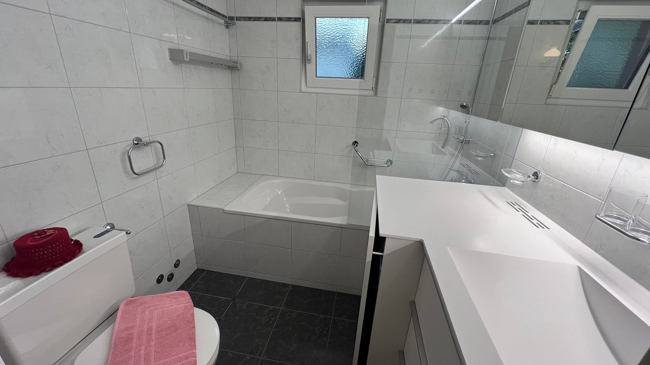 Photo of Bathroom in Bever
