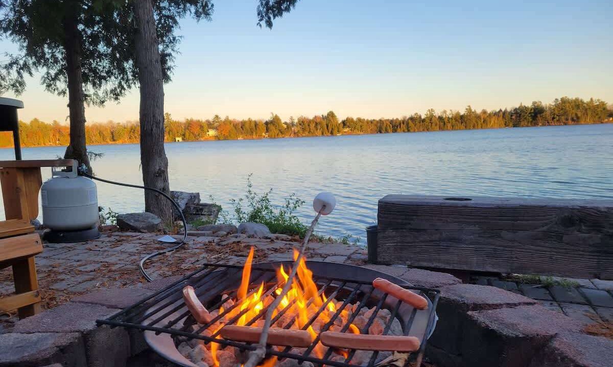 Photo of Outdoor in Erinsville