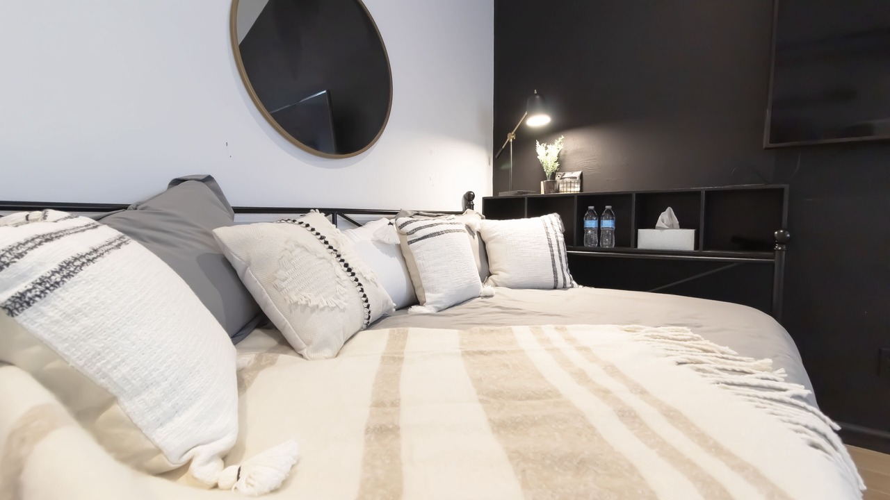 Photo of Bedroom in Clodine