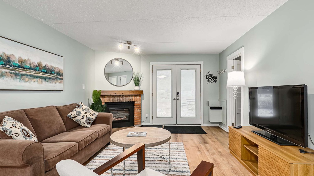 Photo of Livingroom in Collingwood