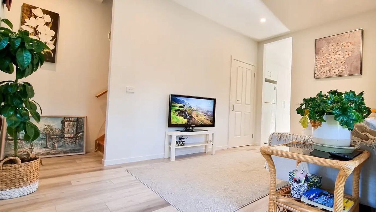 Photo of Livingroom in Heidelberg Heights