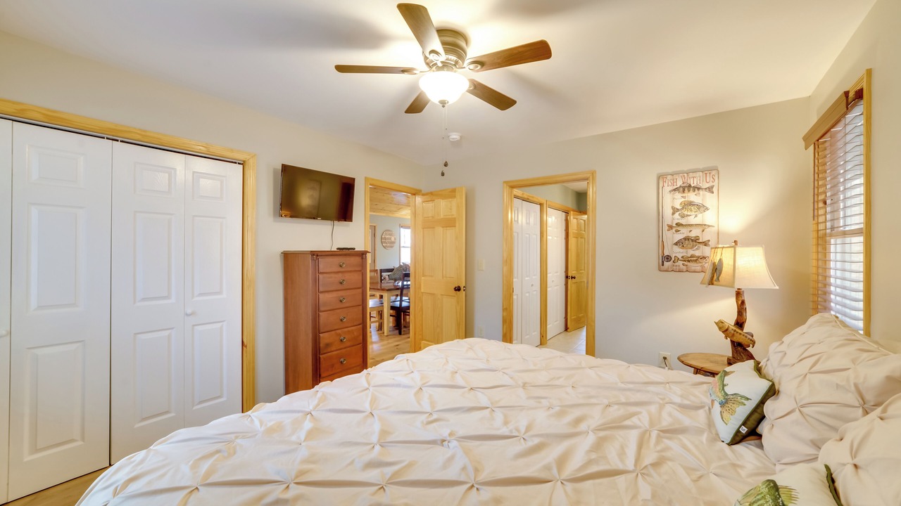 Photo of Bedroom in Waverly