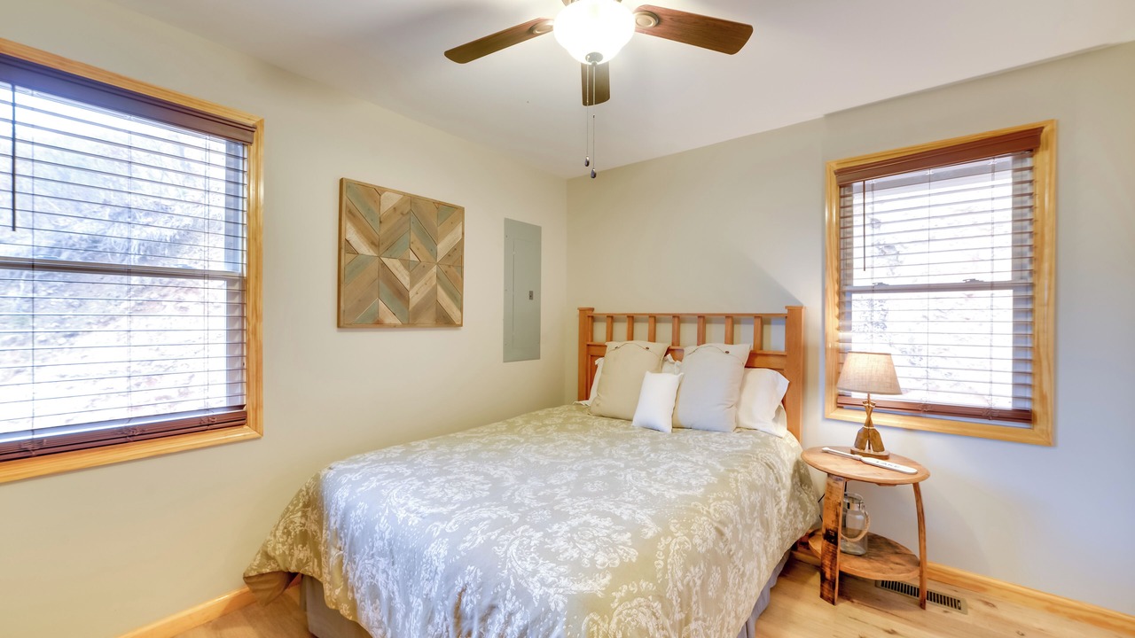 Photo of Bedroom in Waverly