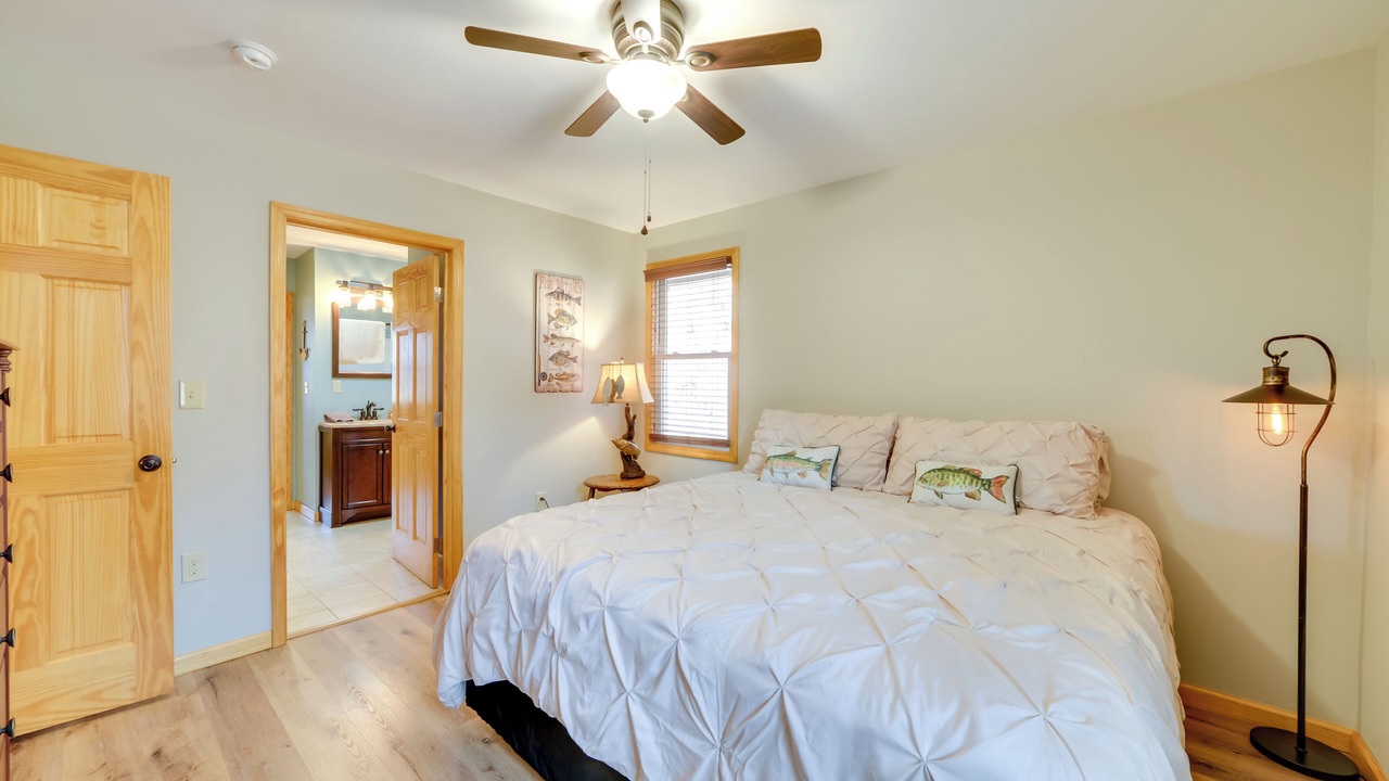 Photo of Bedroom in Waverly