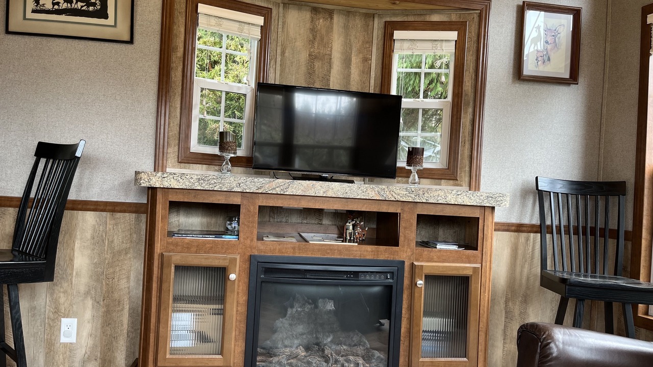 Photo of Livingroom in Clallam County