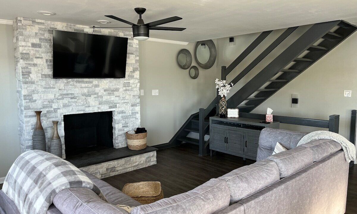 Photo of Livingroom in Hickory