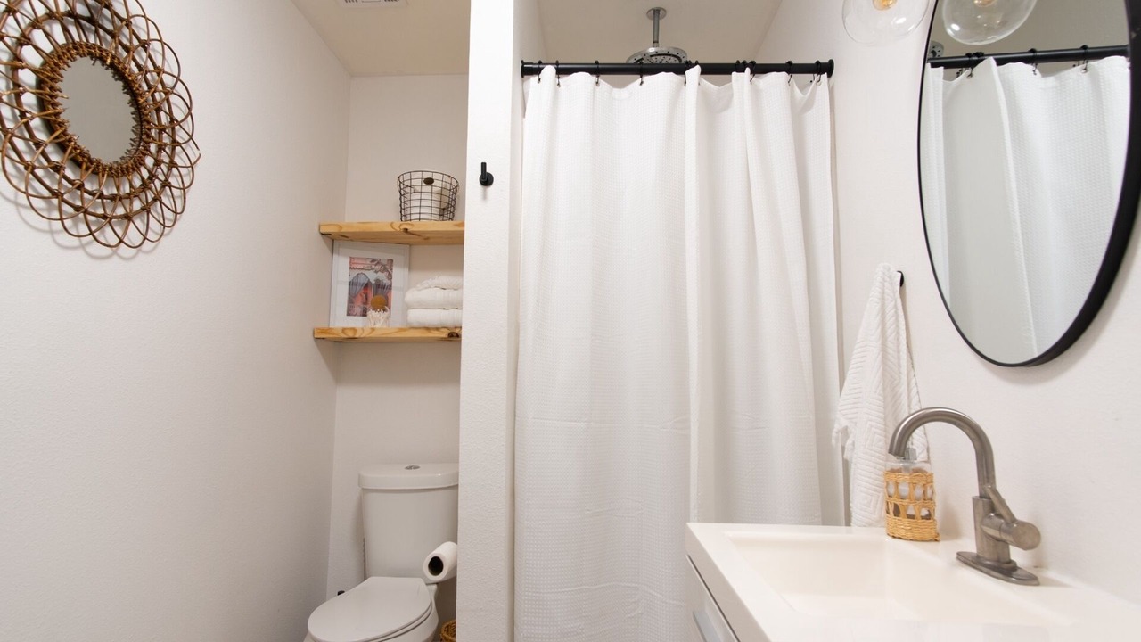 Photo of Bathroom in Flour Bluff