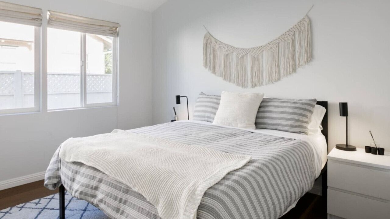 Photo of Bedroom in Sherman Oaks