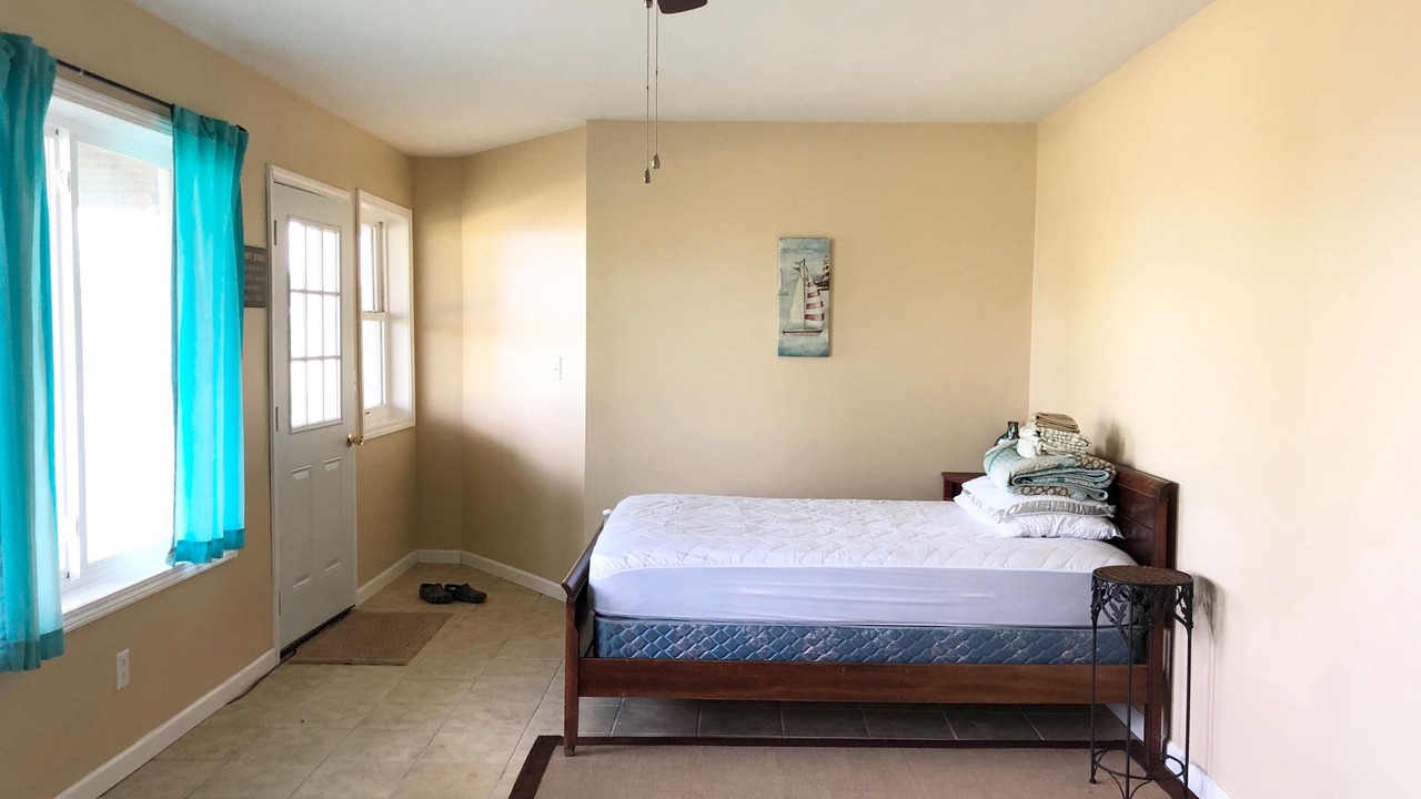 Photo of Bedroom in Cape Vincent
