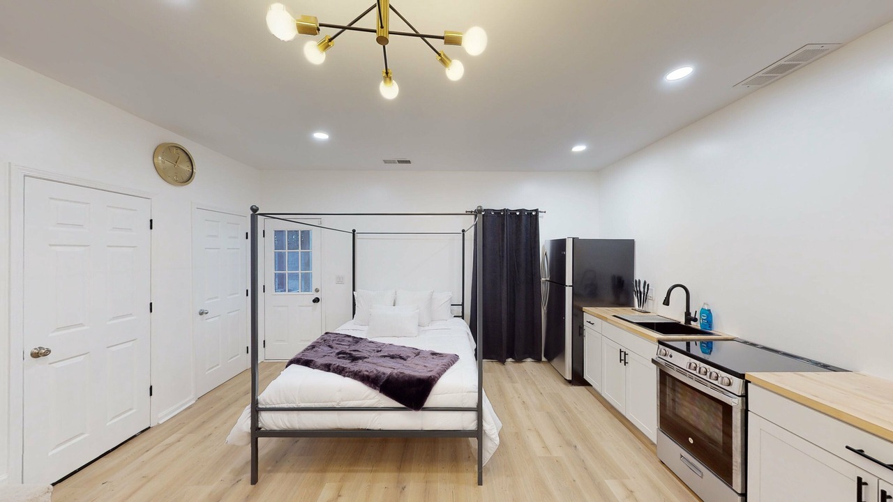 Photo of Bedroom in Mableton