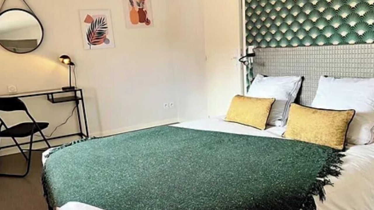 Photo of Bedroom in Merville
